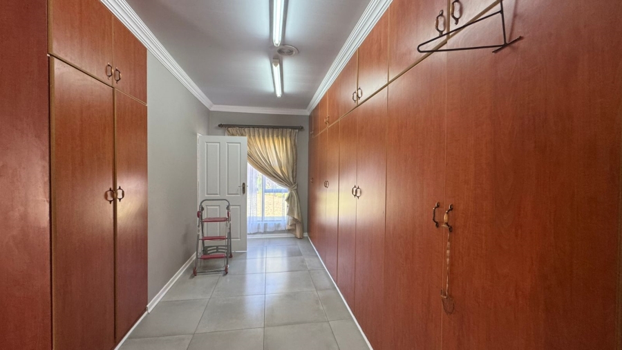 4 Bedroom Property for Sale in El Toro Park Northern Cape